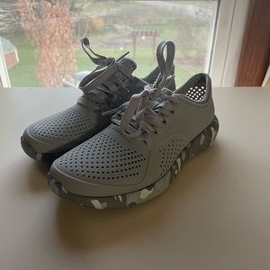 Crocs literide pacer mint camo sneaker